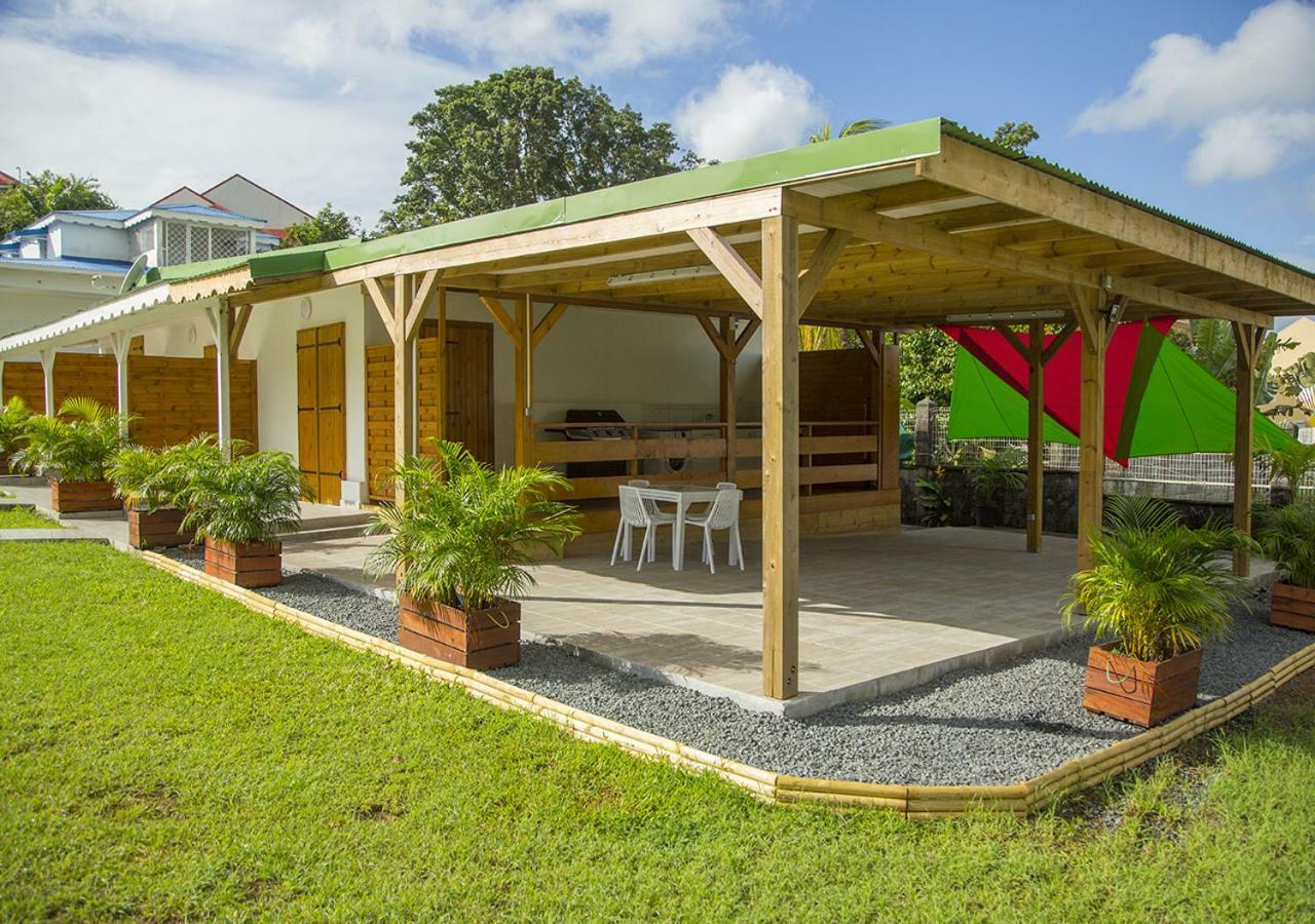 Gite Hibiscus Destrellan Baie-Mahault Exterior foto